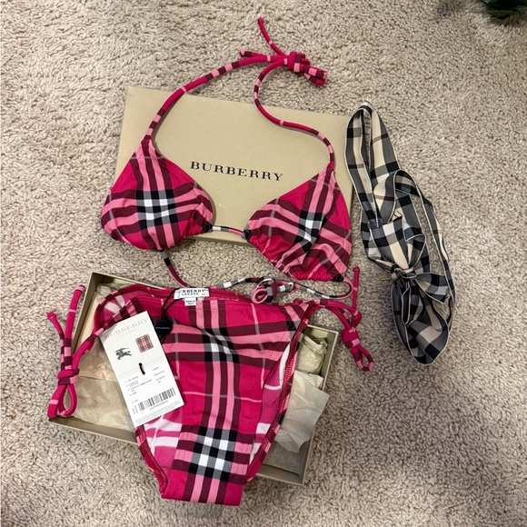 Burberry Other - BURBERRY LONDON TRIANGLE BIKINI PINK BLACK NIB NWT SIZE XS